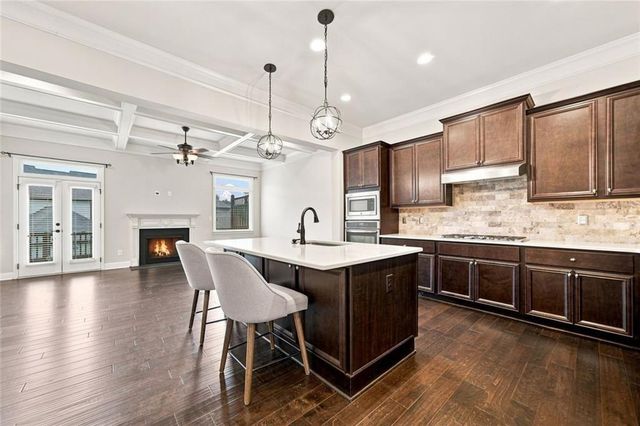 3508 Village Park Way NW, Kennesaw, GA 30144