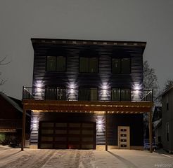 2431 Armour St, Port Huron, MI 48060