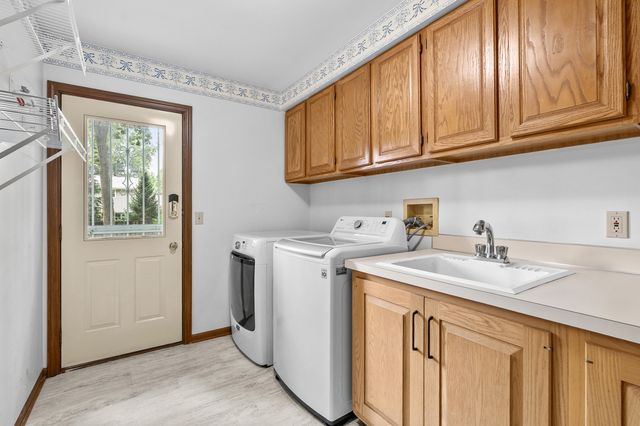 3029 Coachlite Avenue, Portage, MI 49024