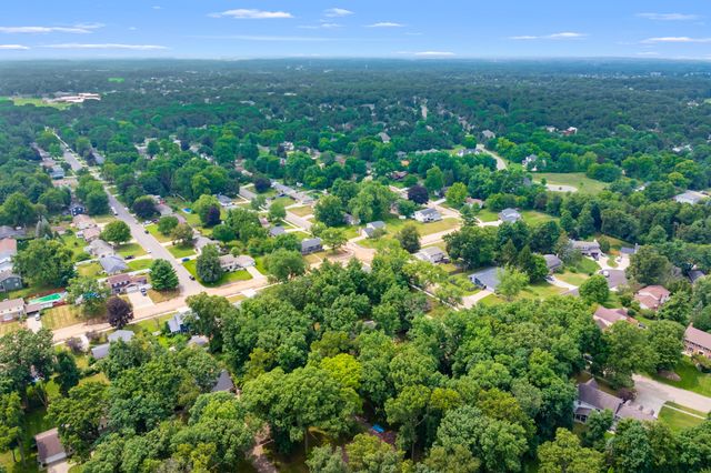 3029 Coachlite Avenue, Portage, MI 49024