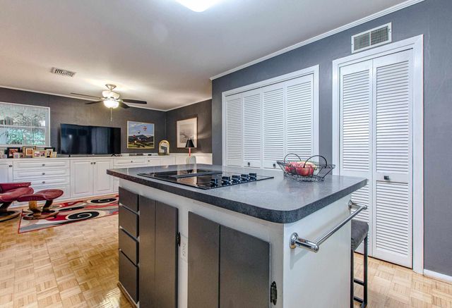 15 Gregory La, Little Rock, AR 72205