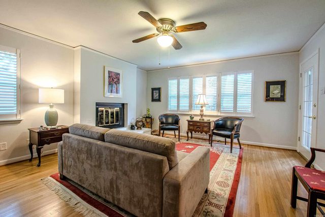 15 Gregory La, Little Rock, AR 72205