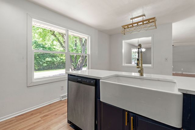 4215 Marquette Street, Davenport, IA 52806