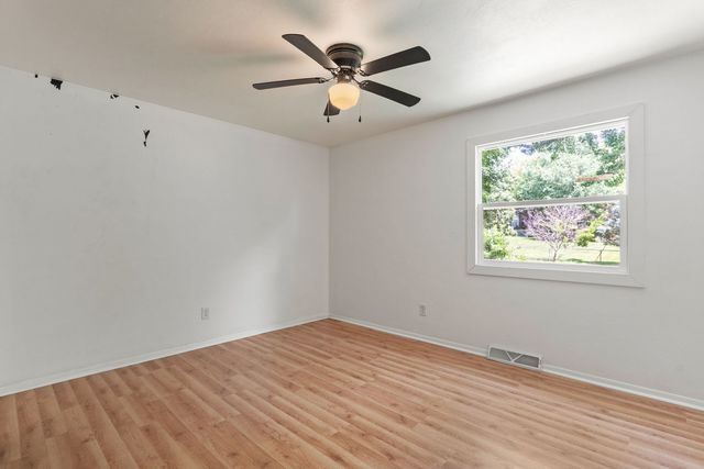 4215 Marquette Street, Davenport, IA 52806