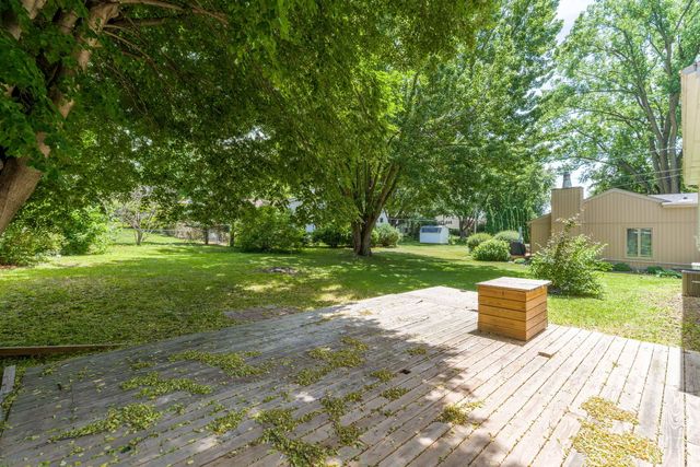 4215 Marquette Street, Davenport, IA 52806