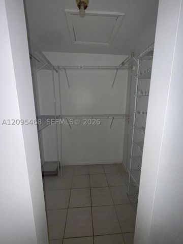 5800 NW 64th Ave 306, Tamarac, FL 33319