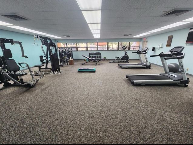 5800 NW 64th Ave 306, Tamarac, FL 33319
