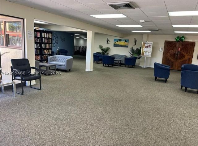 5800 NW 64th Ave 306, Tamarac, FL 33319