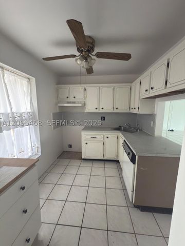 5800 NW 64th Ave 306, Tamarac, FL 33319