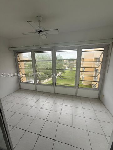 5800 NW 64th Ave 306, Tamarac, FL 33319