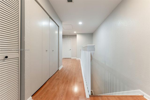 59 SE 3rd Ave 59, Hallandale Beach, FL 33009