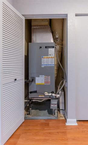 59 SE 3rd Ave 59, Hallandale Beach, FL 33009