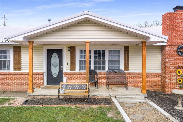 821 N Elm, Stratford, OK 74872