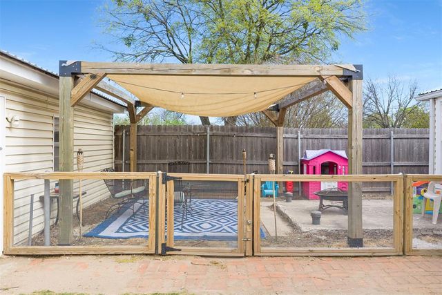 821 N Elm, Stratford, OK 74872