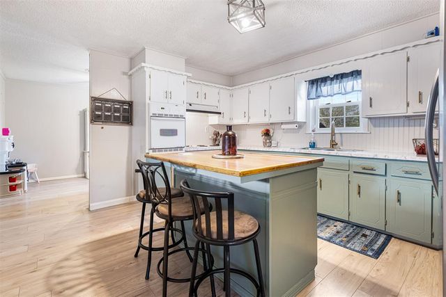 821 N Elm, Stratford, OK 74872