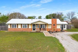 821 N Elm, Stratford, OK 74872