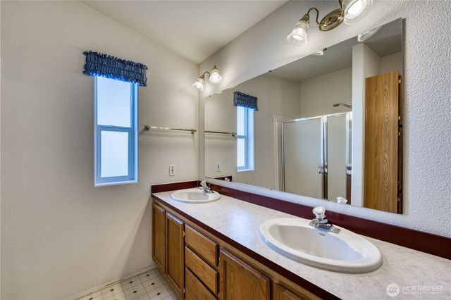 1915 140th Street E #193, Tacoma, WA 98445