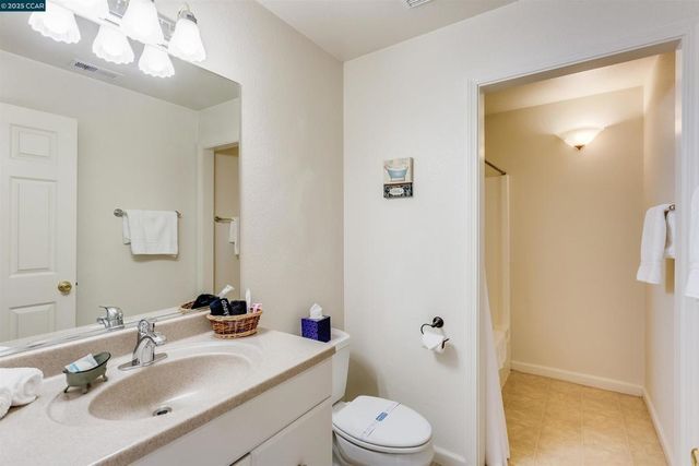 19112 Dyer Ct, Groveland, CA 95321