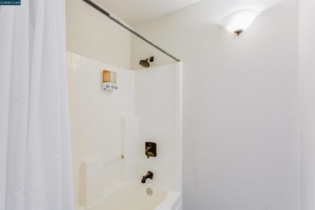 19112 Dyer Ct, Groveland, CA 95321