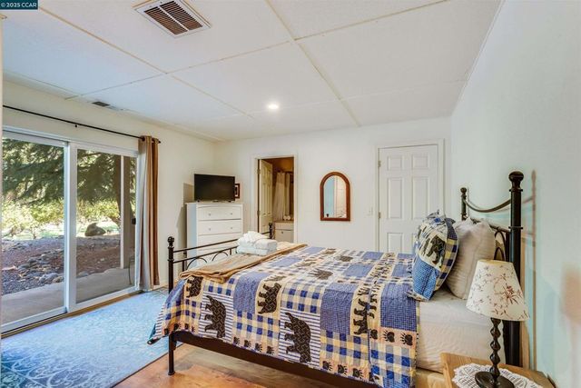 19112 Dyer Ct, Groveland, CA 95321