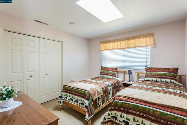 19112 Dyer Ct, Groveland, CA 95321