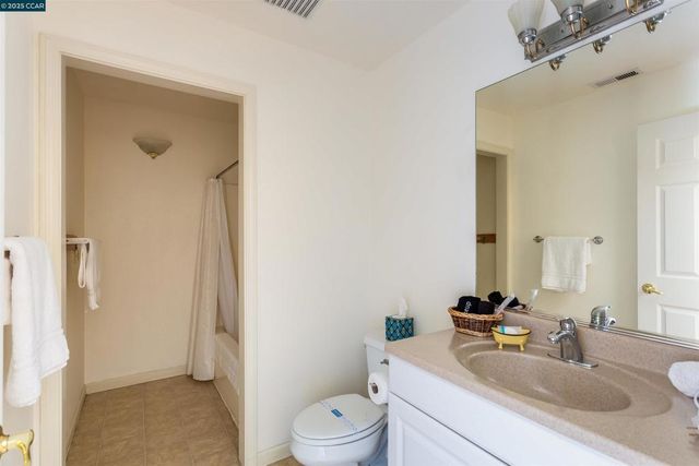 19112 Dyer Ct, Groveland, CA 95321