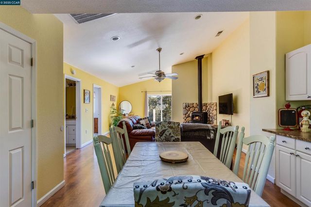 19112 Dyer Ct, Groveland, CA 95321