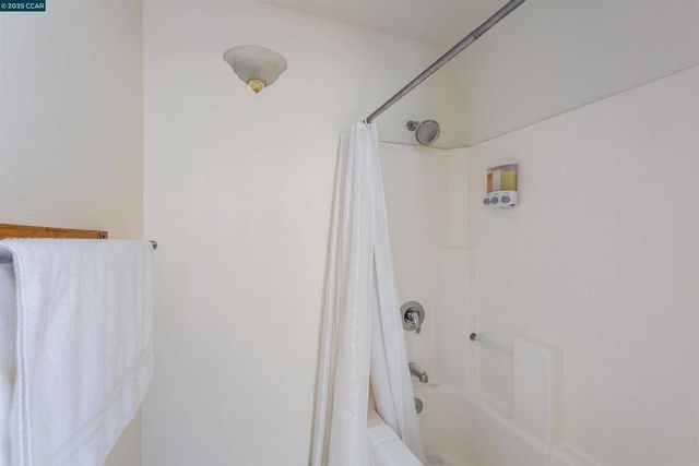 19112 Dyer Ct, Groveland, CA 95321