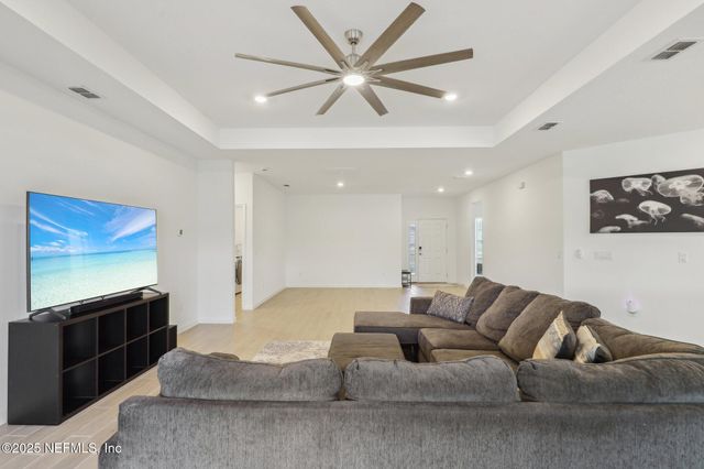 9674 GAYNOR Circle, Jacksonville, FL 32219