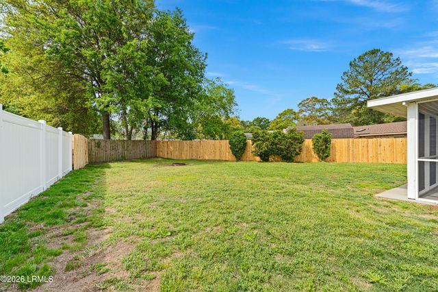 14 Quail Ridge Circle, Beaufort, SC 29906