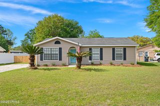 14 Quail Ridge Circle, Beaufort, SC 29906