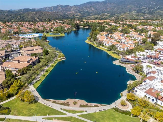 13 Milkwood 111, Rancho Santa Margarita, CA 92688