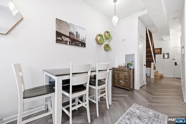 142 Charles Street 403, Jersey City, NJ 07307