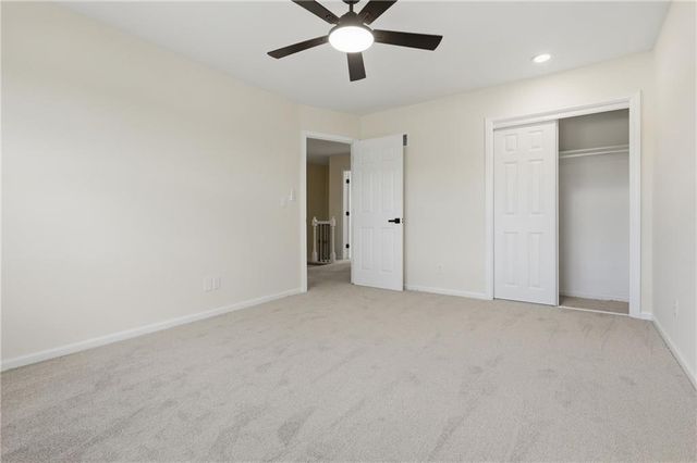 3628 NE Basswood Drive, Lee's Summit, MO 64064