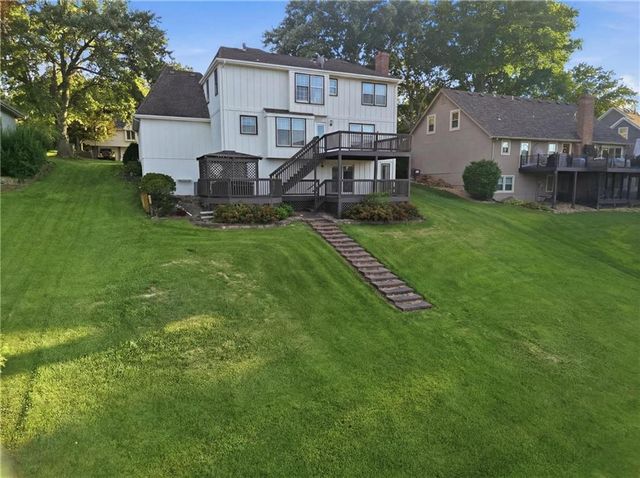 3628 NE Basswood Drive, Lee's Summit, MO 64064