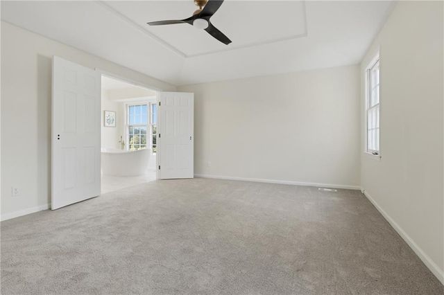 3628 NE Basswood Drive, Lee's Summit, MO 64064