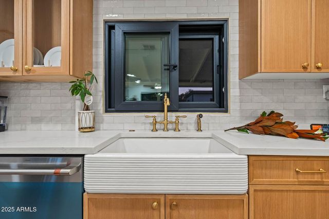 7519 W Banff Lane, Peoria, AZ 85381