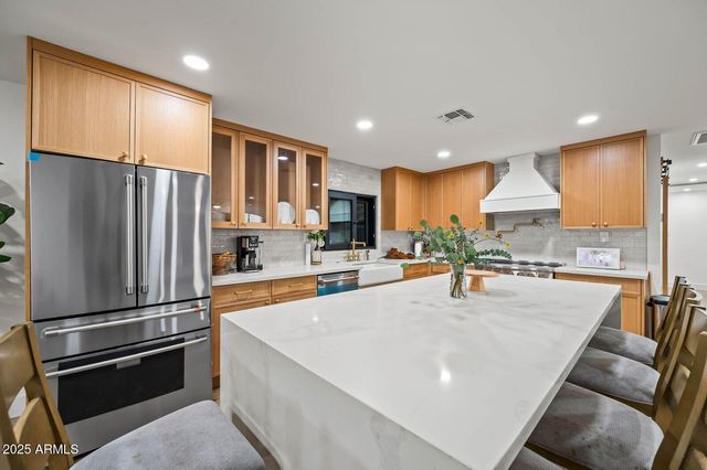 7519 W Banff Lane, Peoria, AZ 85381