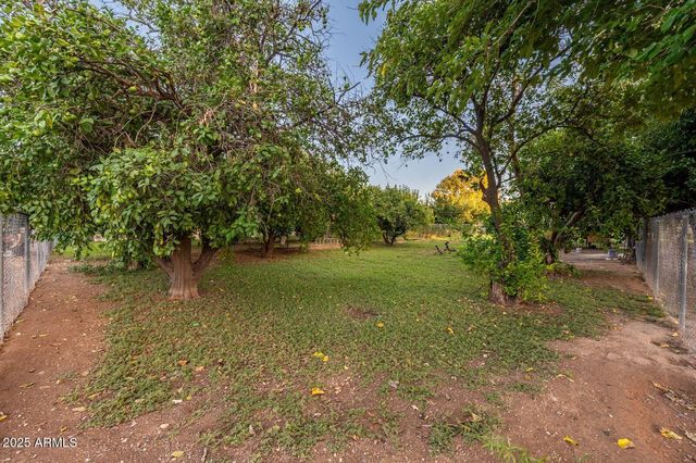 7519 W Banff Lane, Peoria, AZ 85381