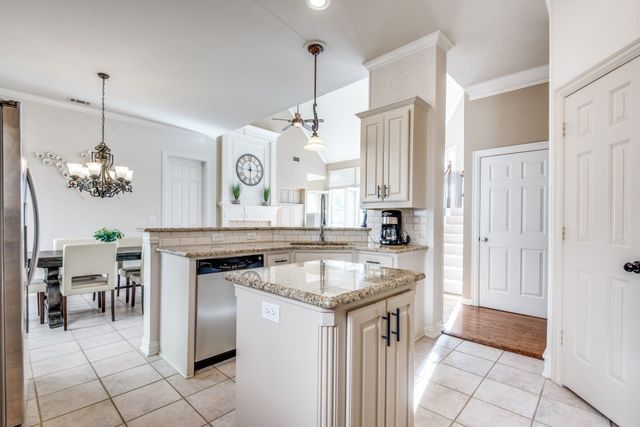5928 Broadmoor Drive, Plano, TX 75093