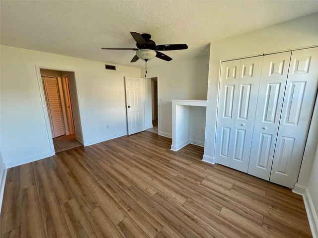 387 S MCMULLEN BOOTH ROAD 13, Clearwater, FL 33759