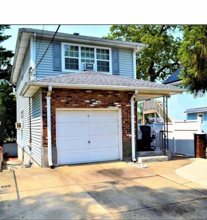 288 Frederick Avenue, South Floral Park, NY 11001