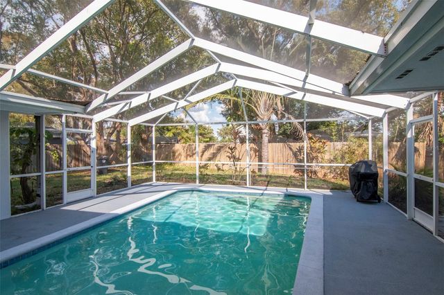 347 COUNTRY CLUB DRIVE, Oldsmar, FL 34677