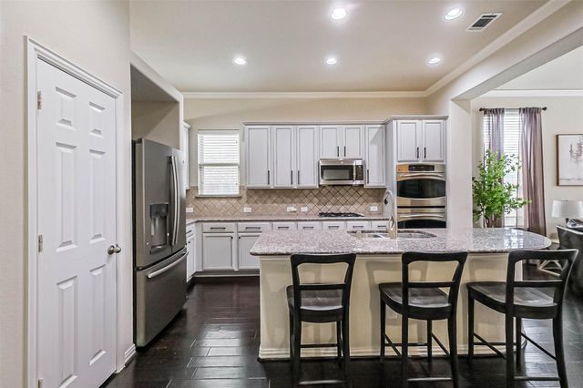 12511 Gable Mills Drive, Cypress, TX 77433