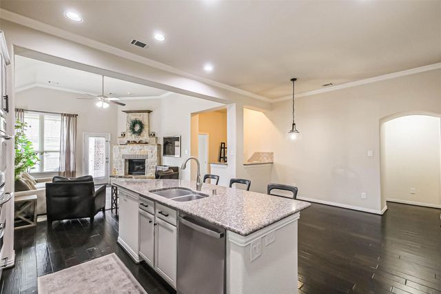12511 Gable Mills Drive, Cypress, TX 77433