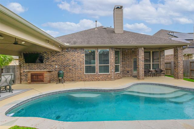 12511 Gable Mills Drive, Cypress, TX 77433