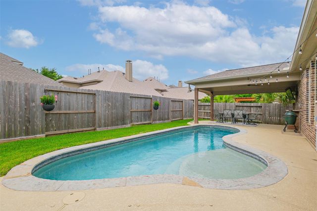 12511 Gable Mills Drive, Cypress, TX 77433