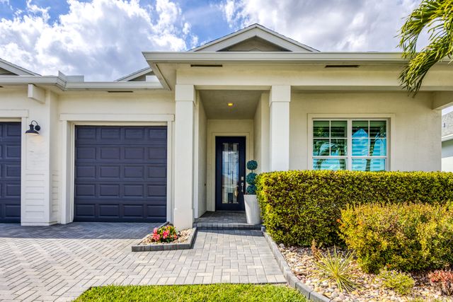 642 SE Goldenrod Road, Port St. Lucie, Port St Lucie, FL 34984