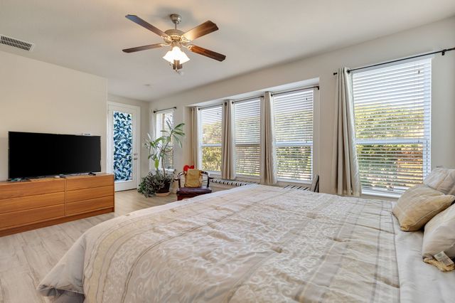 6713 Fork, North Richland Hills, TX 76182