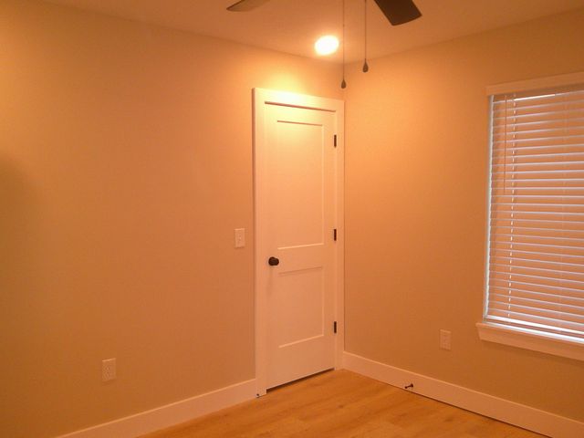 1 SMARR CT, Columbia, MO 65201
